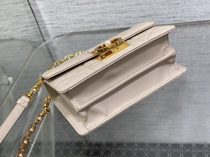 Dior Tote bag with elegant features Beige 01A 4