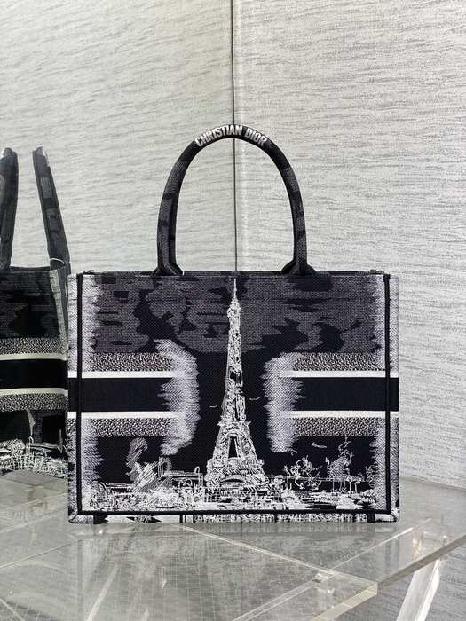 Dior Tote bag with elegant features Black 01A 5