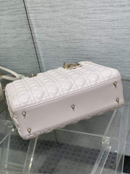 Dior Tote bag with elegant quilting White 01A