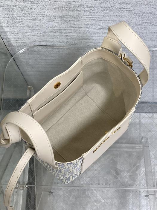 Dior Tote bag with elegant styling Beige 01A