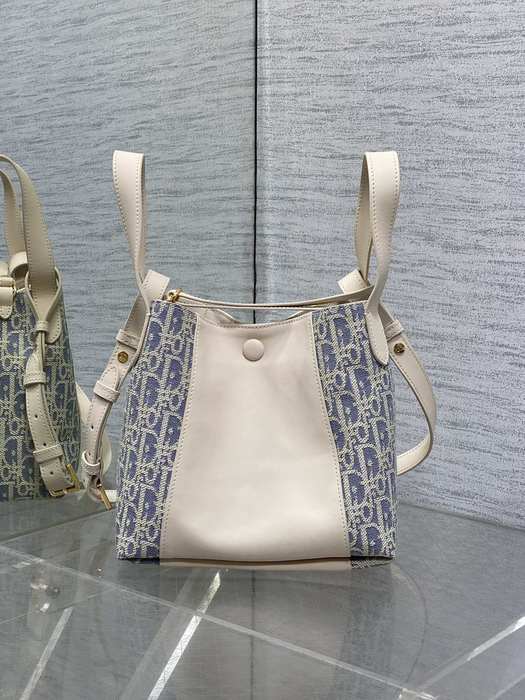 Dior Tote bag with elegant styling Beige 01A