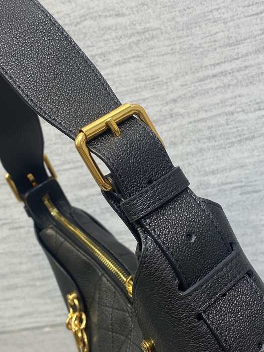 Dior Tote bag with elegant styling Black 01A