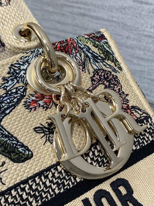 Dior Tote bag with floral and embroidered features Beige 01A