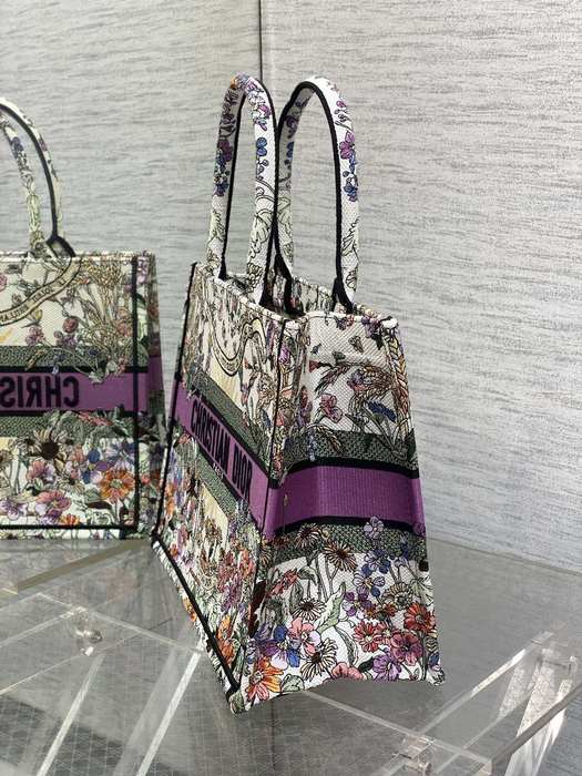 Dior Tote bag with floral design Beige 01A 2