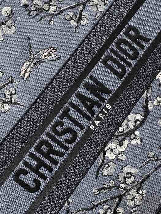 Dior Tote bag with floral design Grey 01A