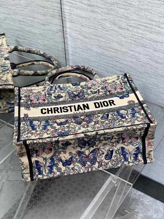Dior Tote bag with floral design traits Beige 01A 2