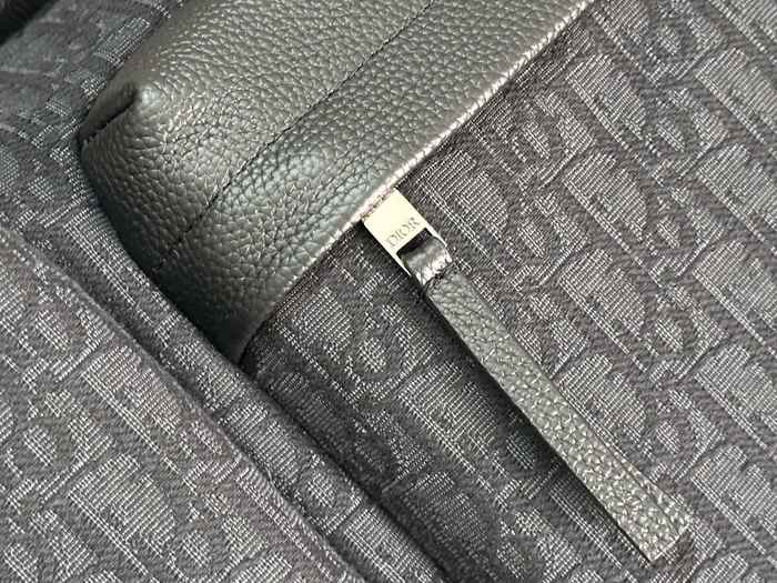 Dior Tote bag with functional pockets Black 01A