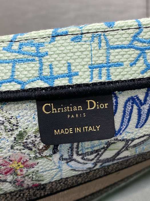 Dior Tote bag with graphic design traits Beige 01A