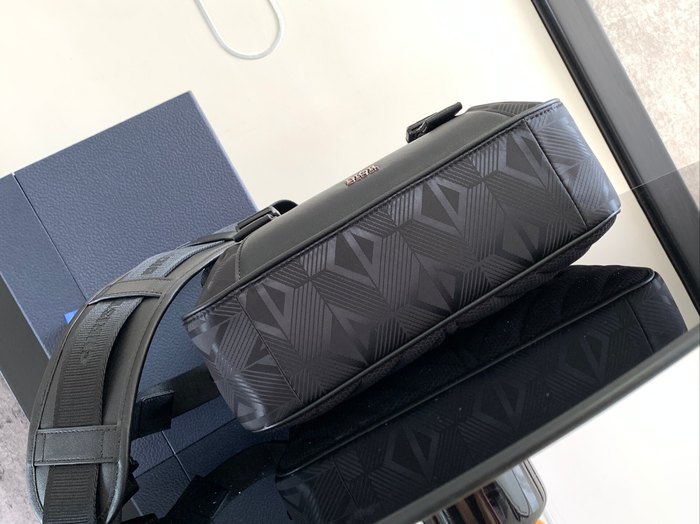 Dior Tote bag with modern styling Black 01A