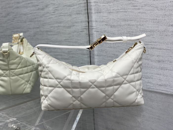 Dior Tote bag with quilted design Beige 01A 3