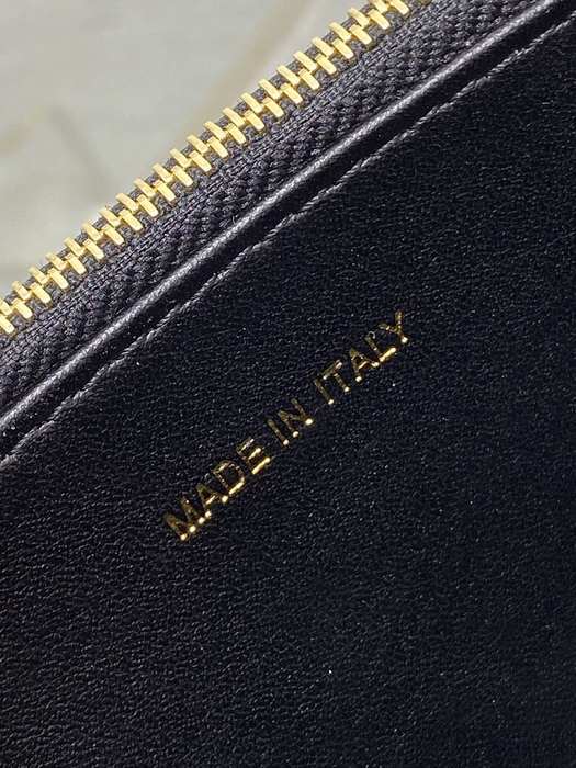 Dior Tote bag with quilted design Black 01A 2