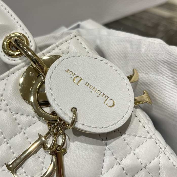 Dior Tote bag with quilted texture White 01A