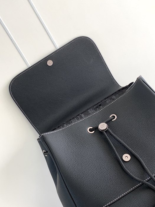 Dior Tote bag with sleek design Black 01A 4