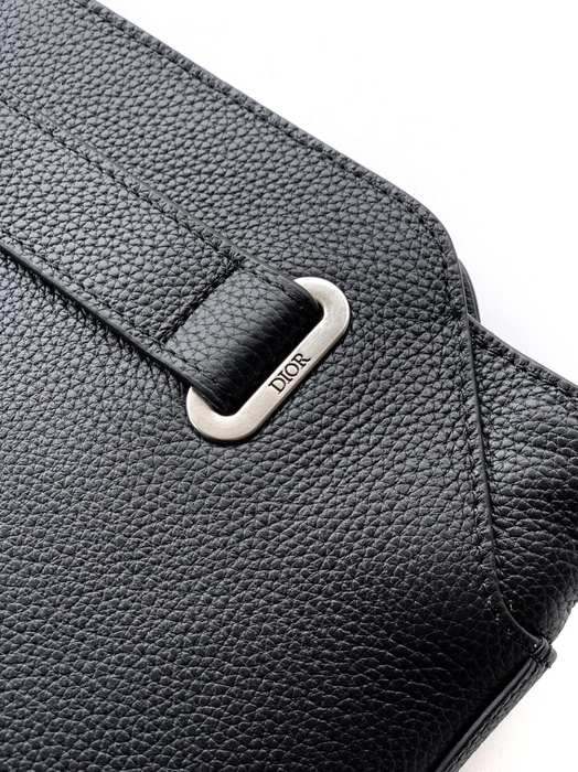 Dior Tote bag with sleek design Black 01A