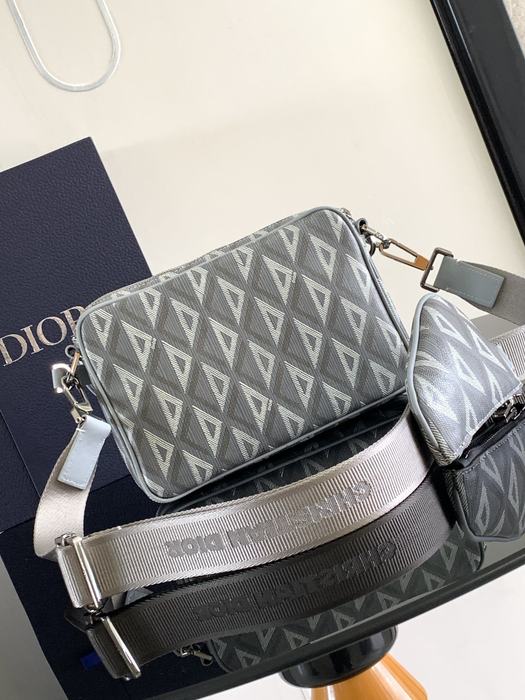 Dior Tote bag with sleek design Grey 01A 2