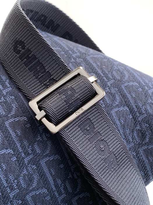 Dior Tote bag with sleek design Navy 01A