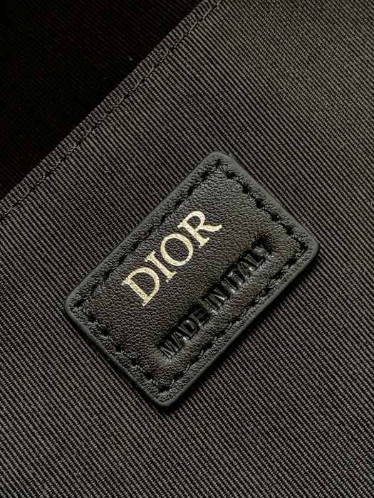 Dior Tote bag with sleek design traits Grey 01A