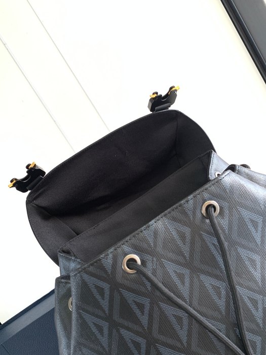 Dior Tote bag with sleek structural design Grey 01A