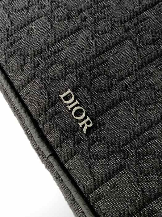 Dior Tote bag with structured design Black 01A 2