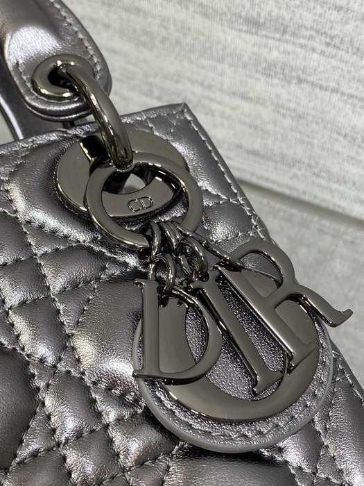 Dior Tote bag with structured design Grey 01A