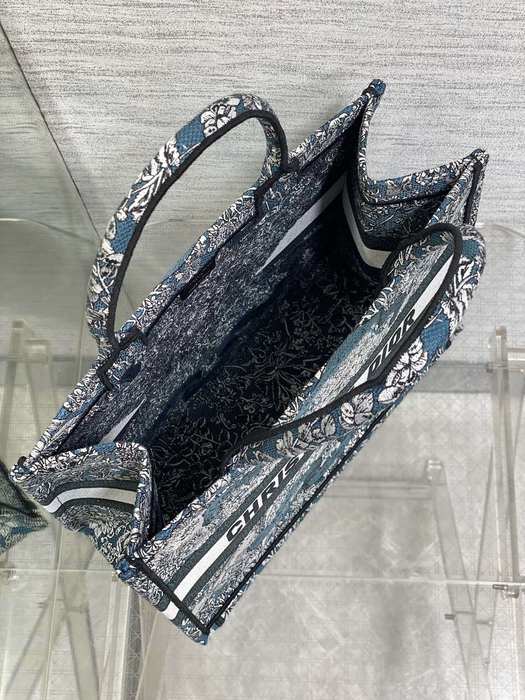 Dior Tote bag with structured design Navy 01A 3