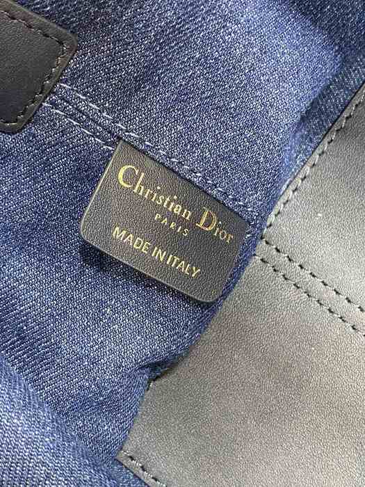 Dior Tote bag with stylish characteristics Navy 01A