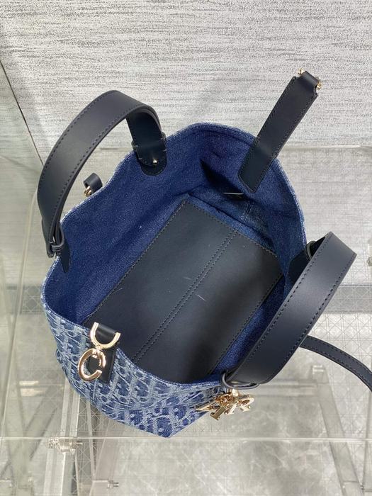 Dior Tote bag with stylish characteristics Navy 01A