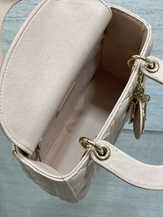 Dior Tote bag with stylish design Beige 01A