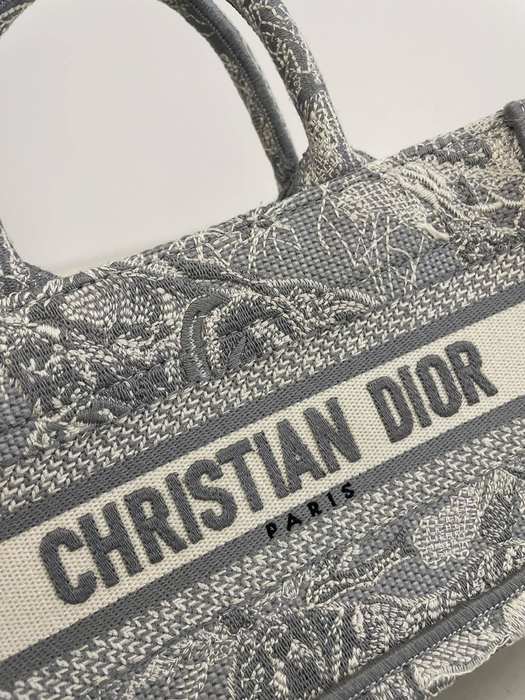 Dior Tote bag with stylish design Grey 01A 3