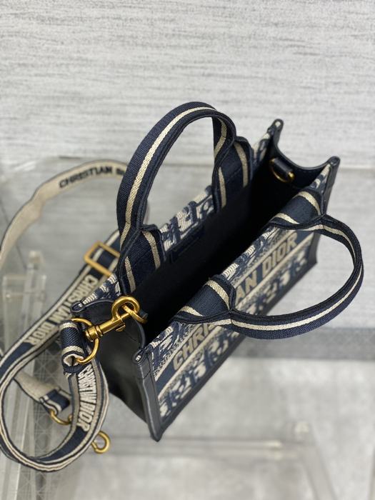 Dior Tote bag with stylish design Navy 01A 2