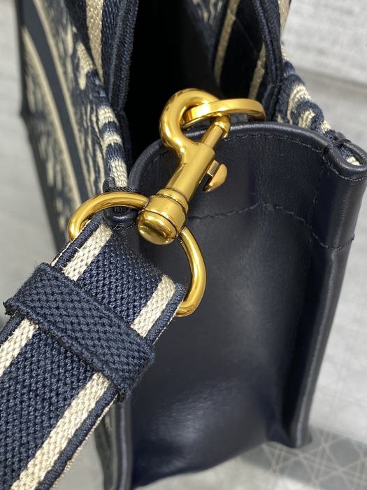 Dior Tote bag with stylish design Navy 01A 2
