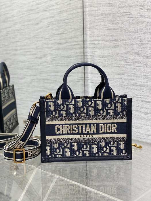 Dior Tote bag with stylish design Navy 01A 2