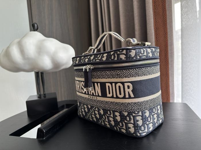 Dior Tote bag with stylish design Navy 01A