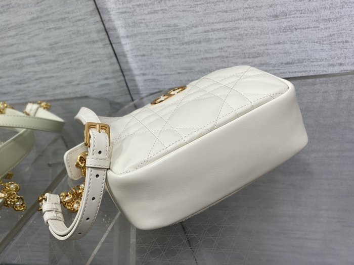 Dior Tote bag with stylish design traits White 01A