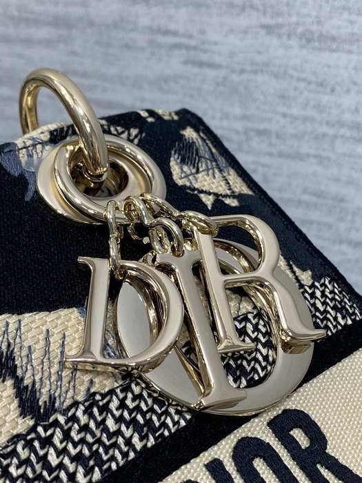 Dior Tote bag with stylish features Beige 01A 12