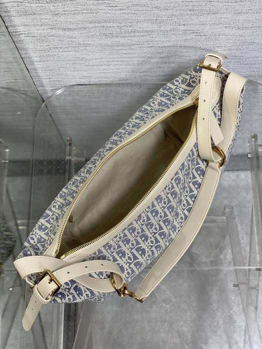 Dior Tote bag with stylish features Beige 01A 2