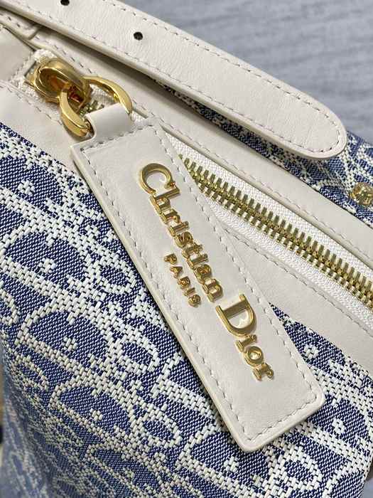 Dior Tote bag with stylish features Beige 01A 2