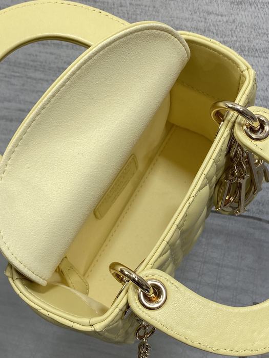 Dior Tote bag with stylish features Beige 01A 4