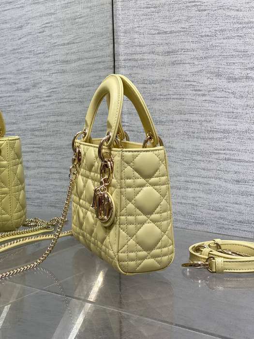 Dior Tote bag with stylish features Beige 01A 4