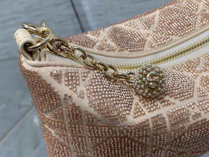 Dior Tote bag with stylish features Beige 01A 7