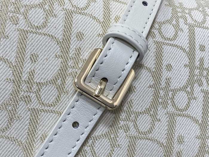 Dior Tote bag with stylish features Beige 01A 9