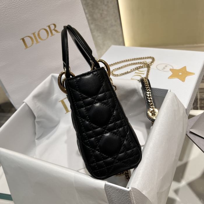 Dior Tote bag with stylish features Black 01A 10