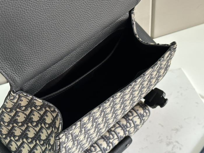 Dior Tote bag with stylish features Black 01A 14