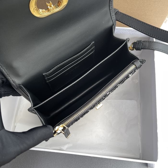 Dior Tote bag with stylish features Black 01A 18