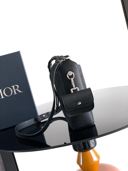 Dior Tote bag with stylish features Black 01A 2