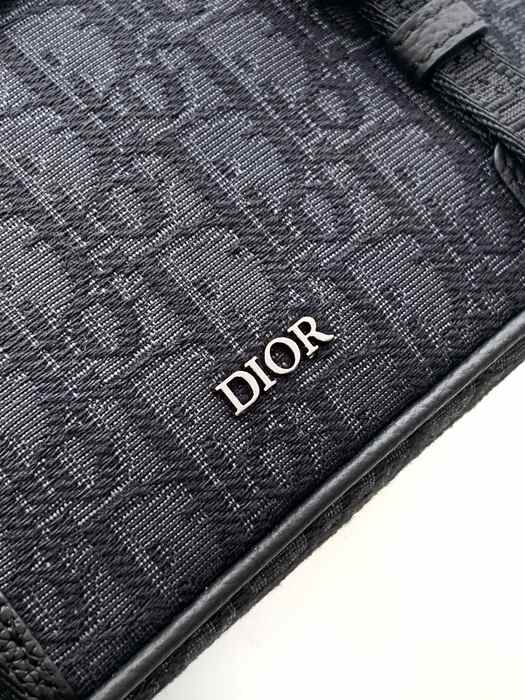 Dior Tote bag with stylish features Black 01A 4