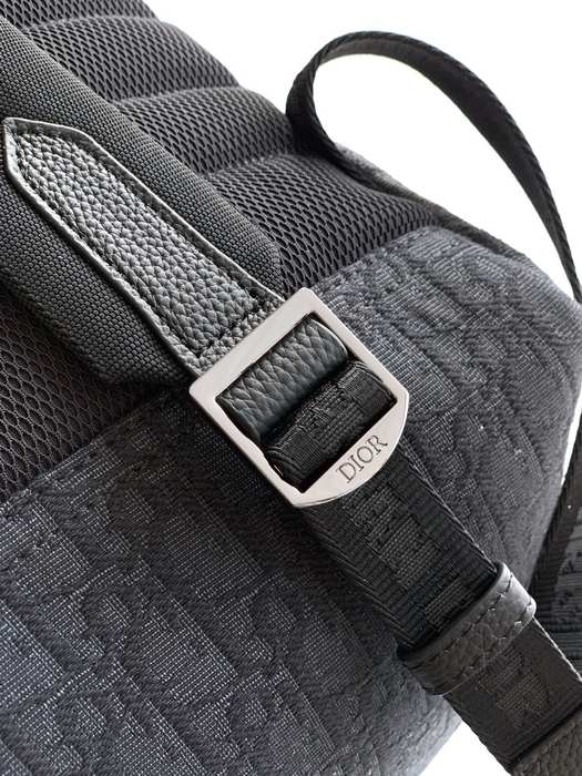 Dior Tote bag with stylish features Black 01A 7