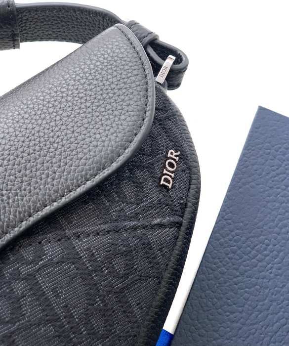 Dior Tote bag with stylish features Black 01A 8