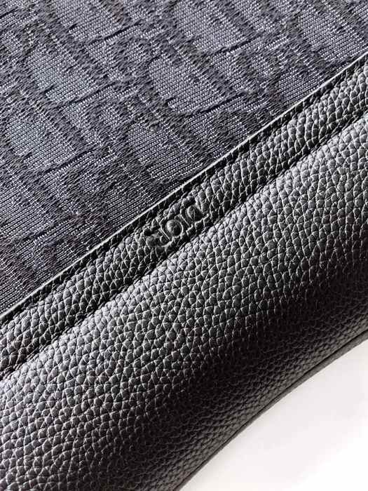 Dior Tote bag with stylish features Black 01A