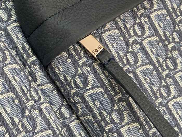 Dior Tote bag with stylish features Blue 01A 2